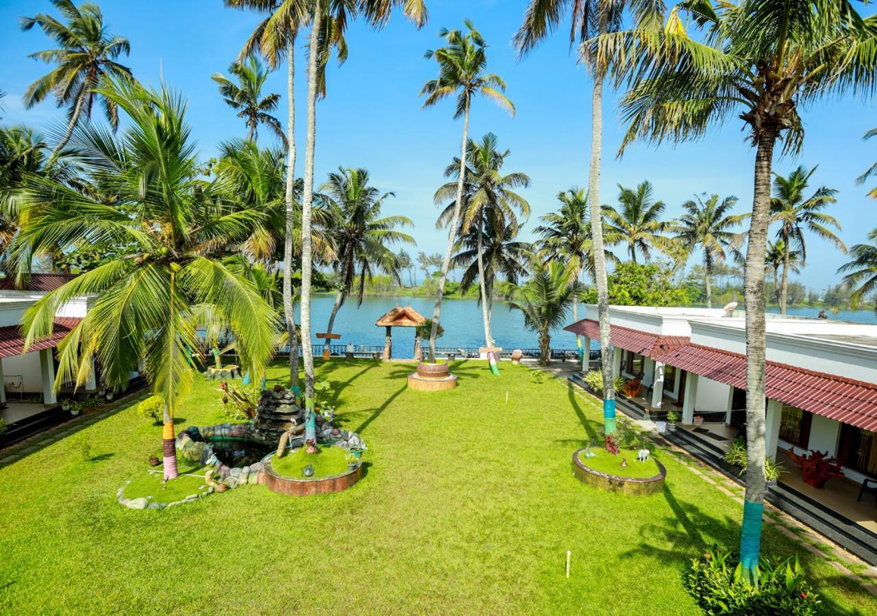 Voye Homes Majestic Retreat Resort Varkala Paravūr Екстериор снимка